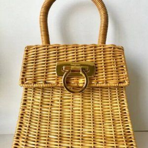 Vintage Salvatore Ferragamo Gancini wicker handbag